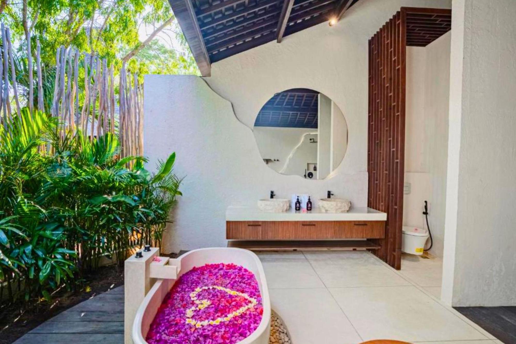 Nismara 2 Bedroom Pool Villa With Sea View Zn201 Blumbang Bagian luar foto